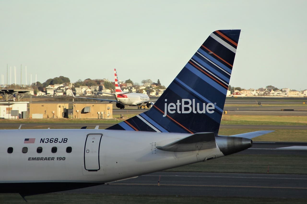 JetBlue Baggage Fees 2024: How to Navigate the Charges and Save Money